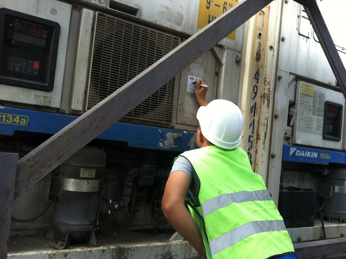 Processus d’inspection des conteneurs frigorifiques