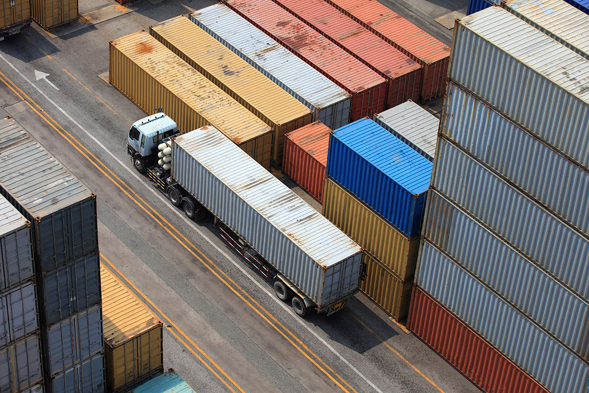 Problemas con la manipulación y el transporte de contenedores