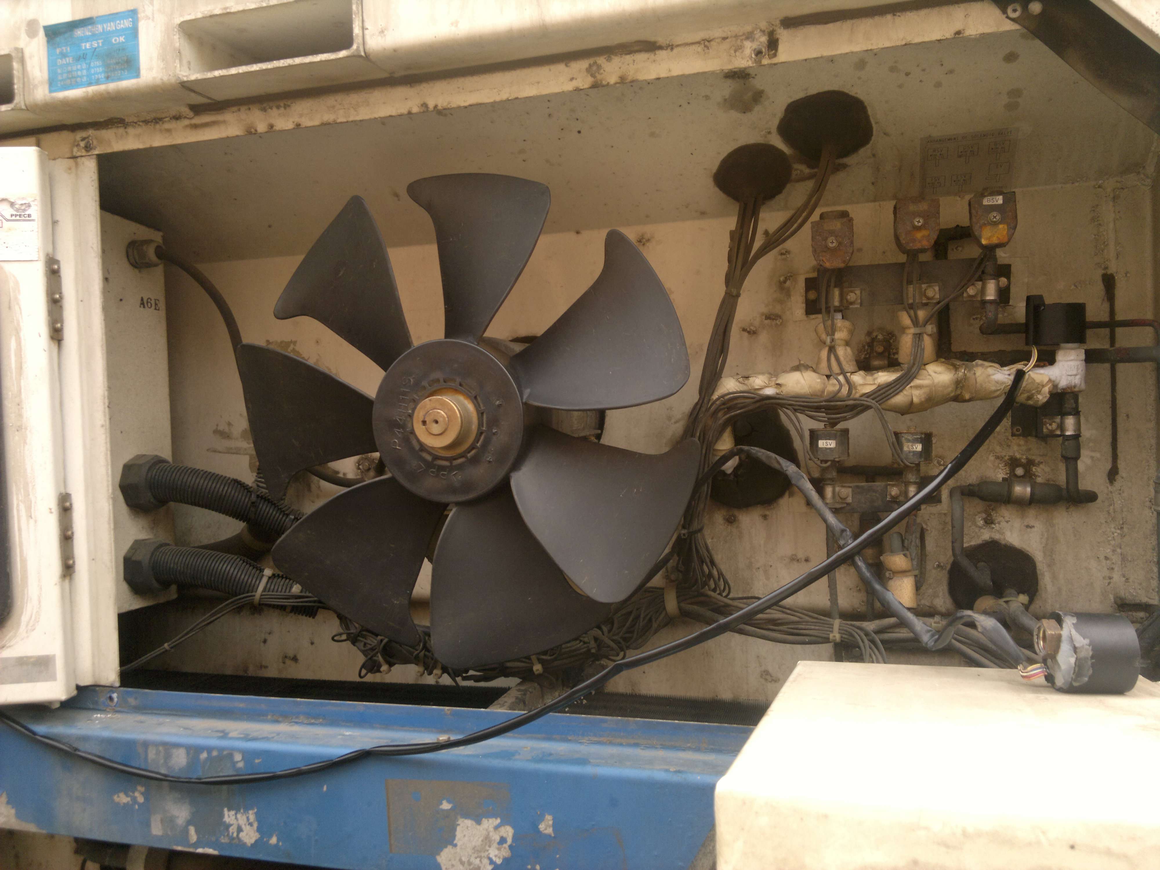 Заміна компонентів модуля Daikin