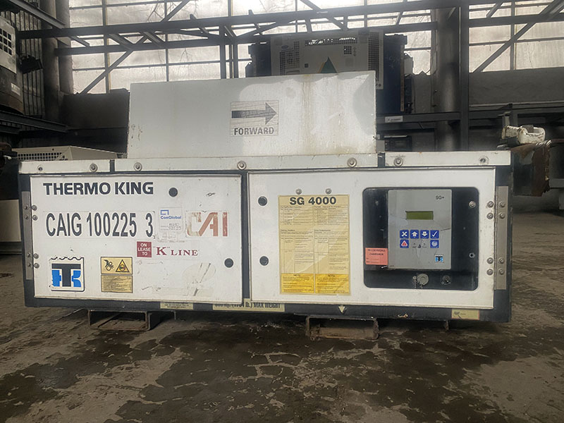 مولد ديزل THERMO KING UNDERMOUNT SGUM4000 مستعمل