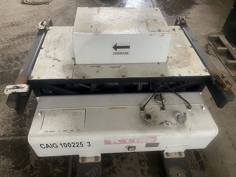 مولد ديزل THERMO KING UNDERMOUNT SGUM4000 مستعمل