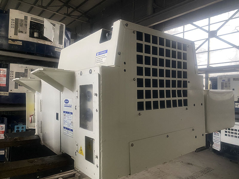 Used CARRIER UNDERMOUNT PowerLINE UG15 Tier 4 Interim diesel generator
