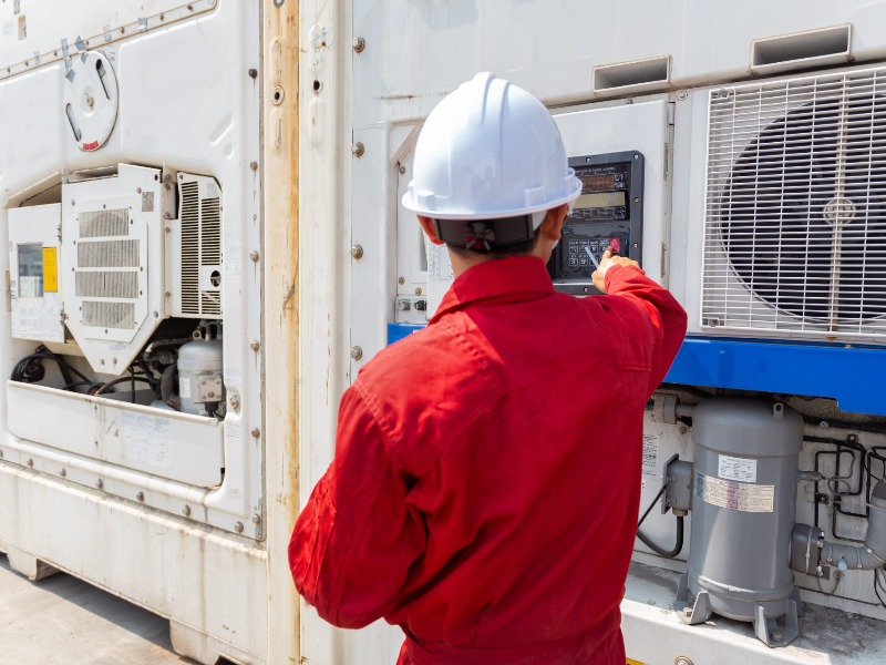 Reefer Container Repair